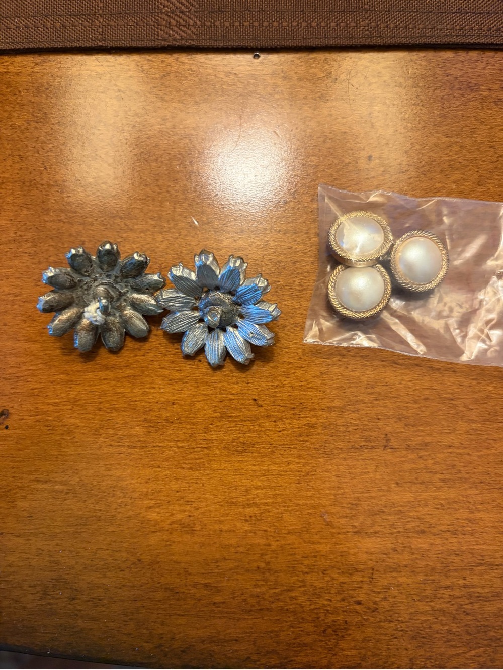 Fancy buttons - Picture 2 of 2